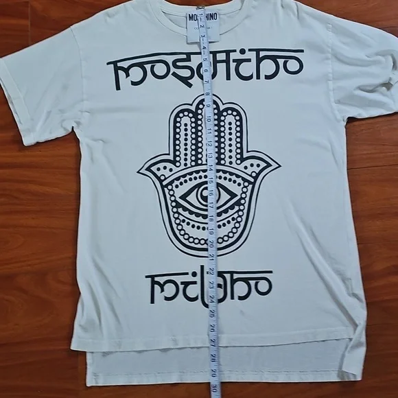 Moschino White and Black Graphic Tee - Picture 10 of 10